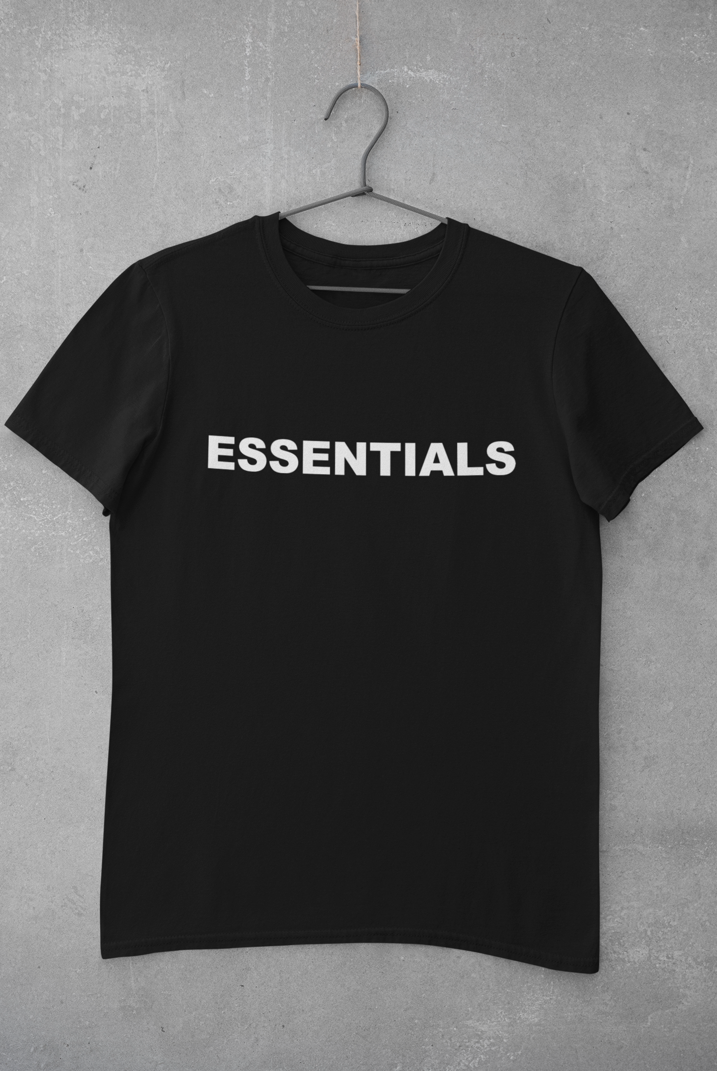 ESSENTIALS T-SHIRT